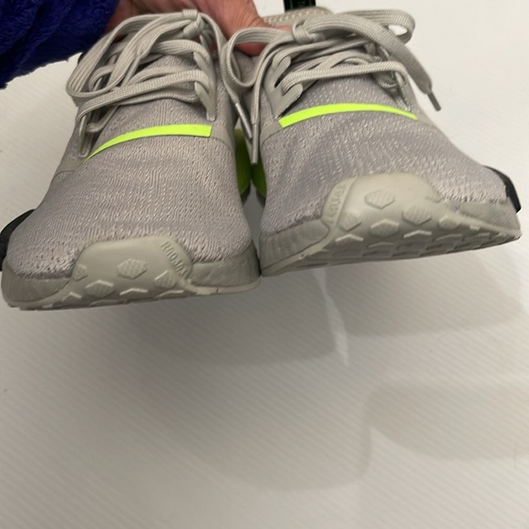 ADIDAS NMD_R1 SIGNAL GREEN RUNNING SNEAKERS MENS SIZE 12 - Picture 9 of 16